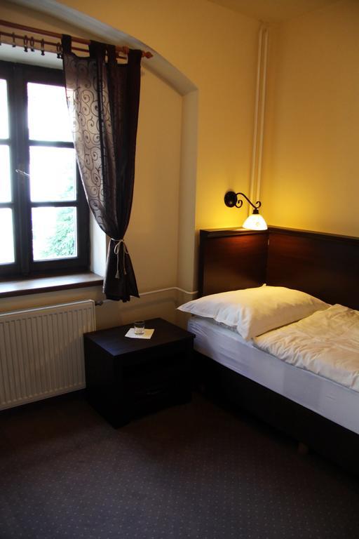 Hotel Koruna Prachatice Esterno foto